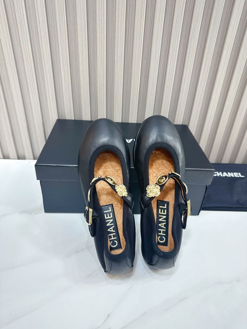 Chanel Low Shoes